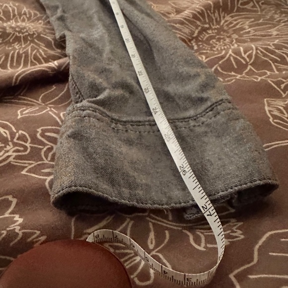 Guess Men’s Gray Button Down Shirt Size XL - Picture 11 of 14